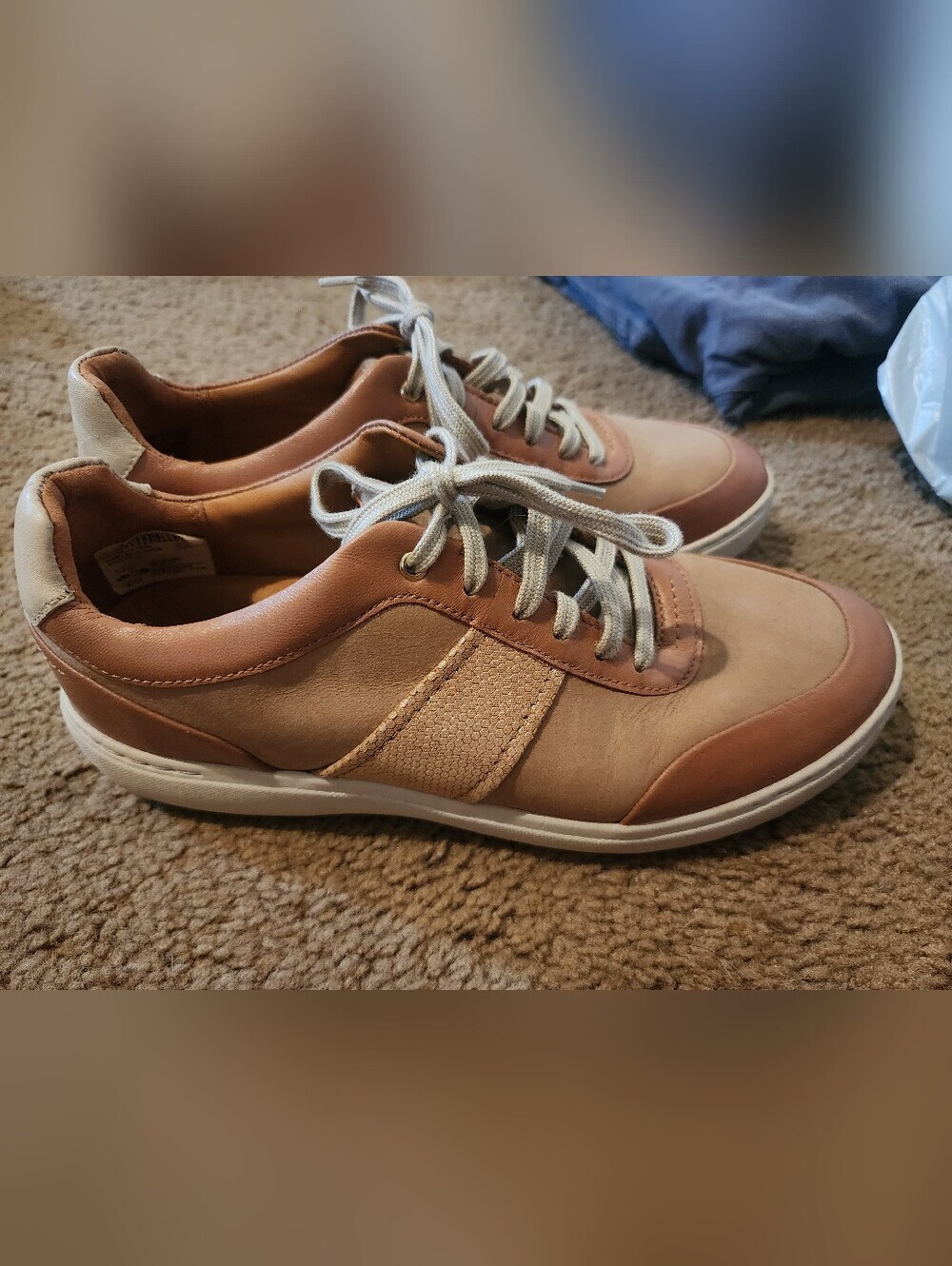 Clarks nalle fern sneaker  warm beige